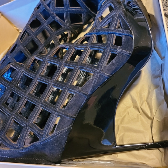 Authentic Burberry Black Velour Edenside Platform Ankle Boot - Picture 6 of 9